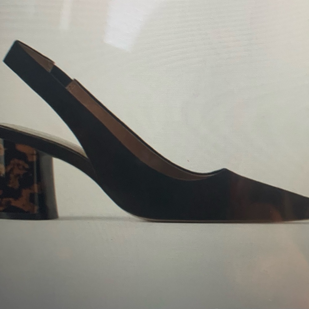 ZARA-Black Suede Slingback Tortoise Block Heel.🖤